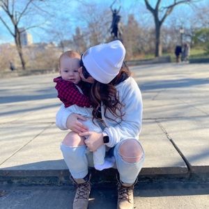 Meet your Posher, Crystalyn